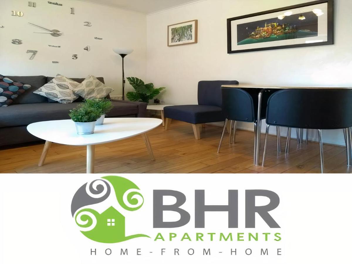 Very Central Location- Free Parking - 2 Bedrooms เบลฟาสต์ ภายนอก รูปภาพ