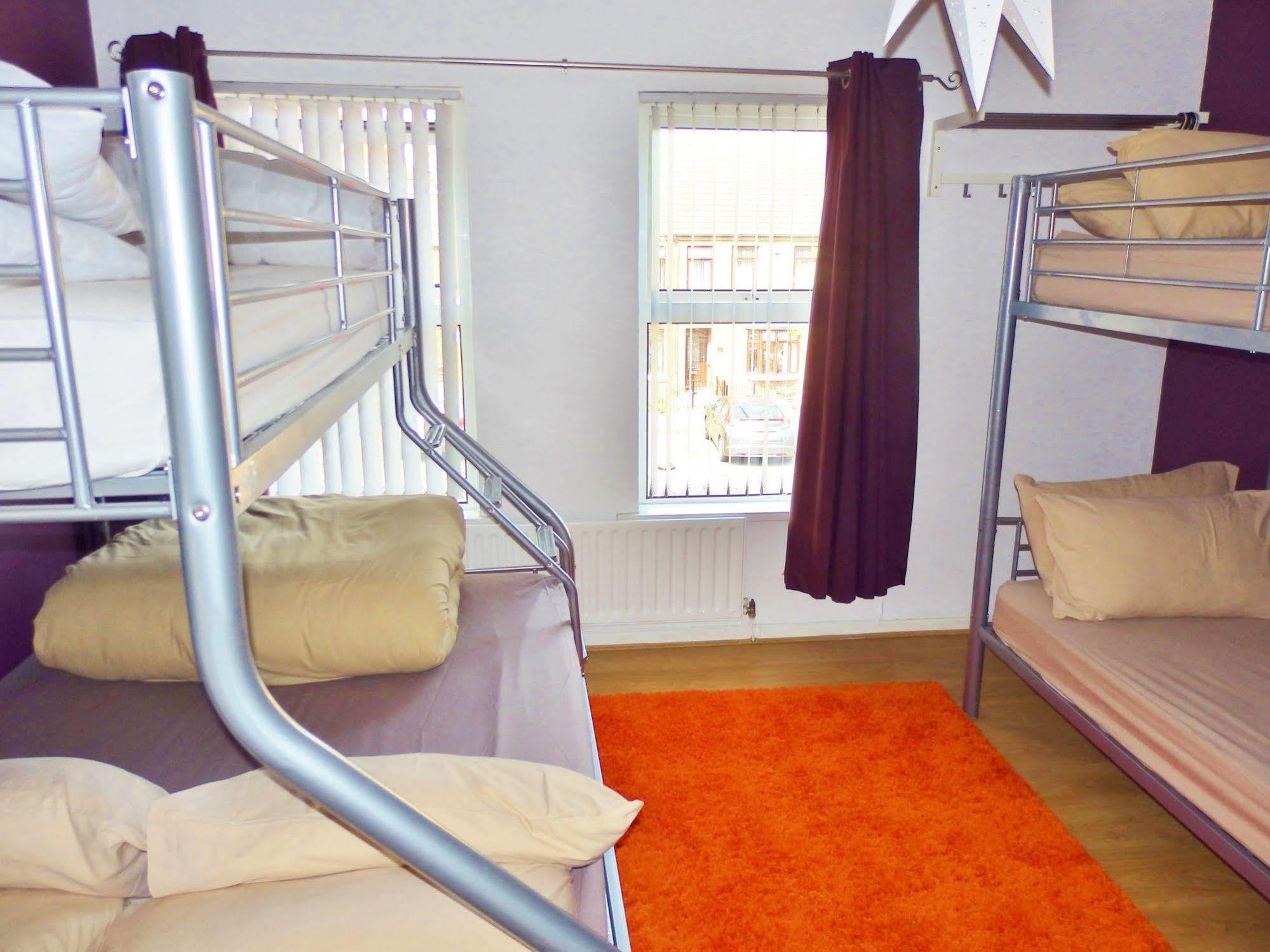 Very Central Location- Free Parking - 2 Bedrooms เบลฟาสต์ ภายนอก รูปภาพ