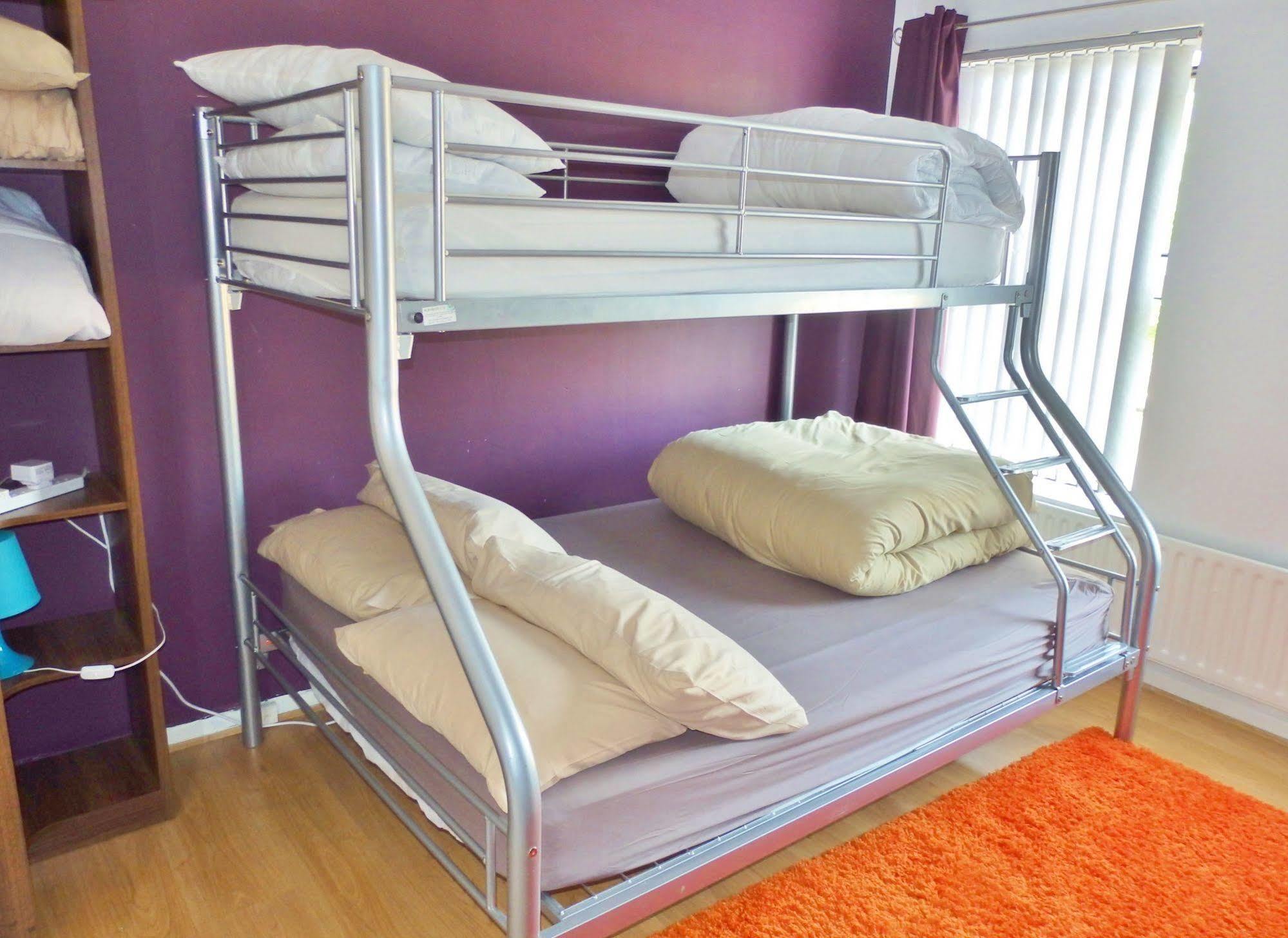 Very Central Location- Free Parking - 2 Bedrooms เบลฟาสต์ ภายนอก รูปภาพ