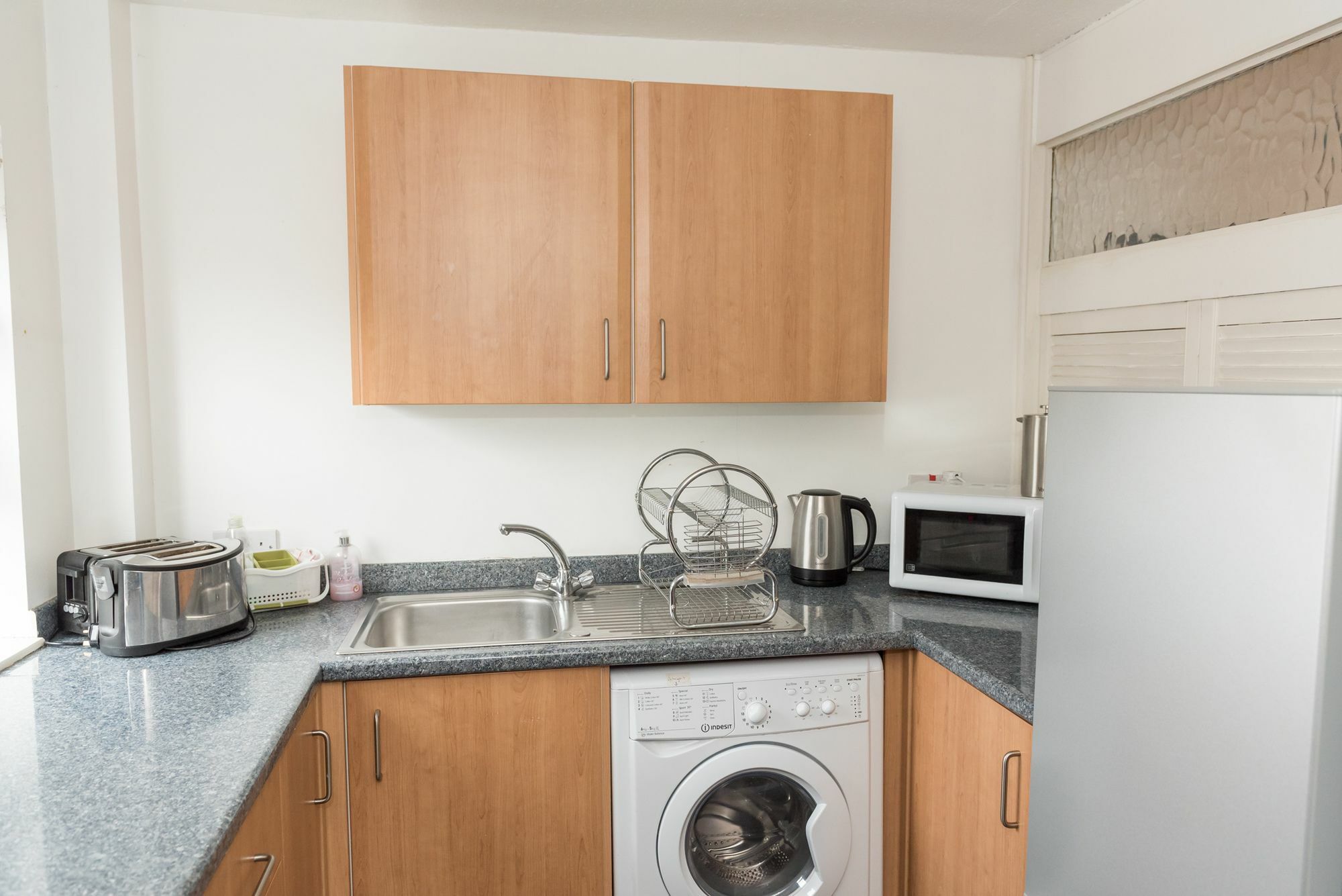 Very Central Location- Free Parking - 2 Bedrooms เบลฟาสต์ ภายนอก รูปภาพ